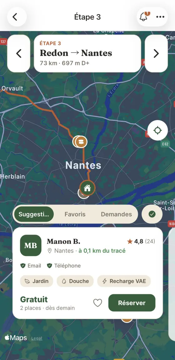 Fiche d’un hébergeur dans Halta : note 4,8 sur 24 avis, à 0,1 km du tracé, jardin, douche, recharge VAE, accueil gratuit.