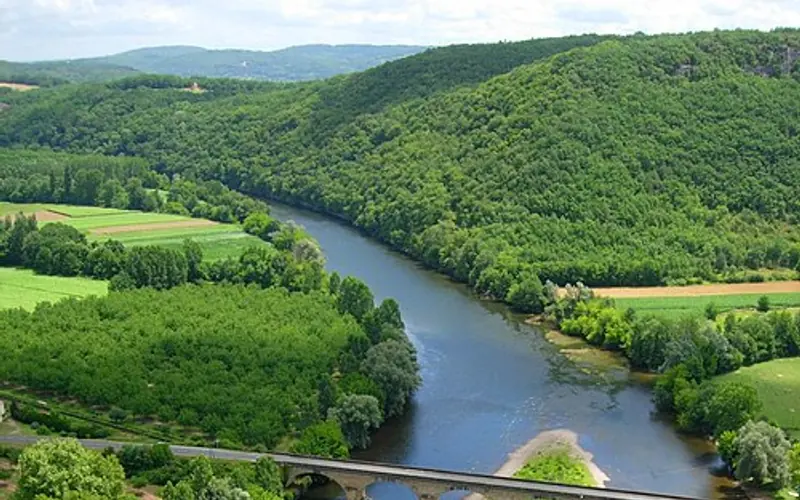 La Vallée de la Dordogne à vélo.