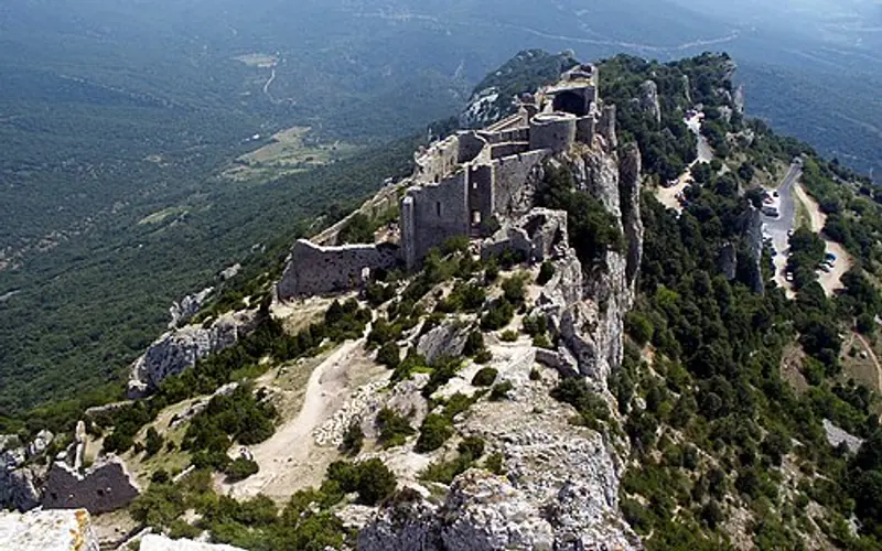 Le sentier cathare.