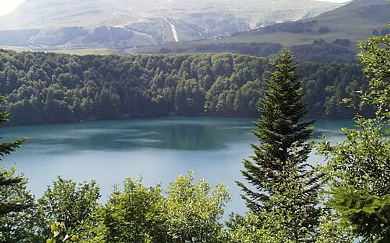 Le tour des lacs d’Auvergne.